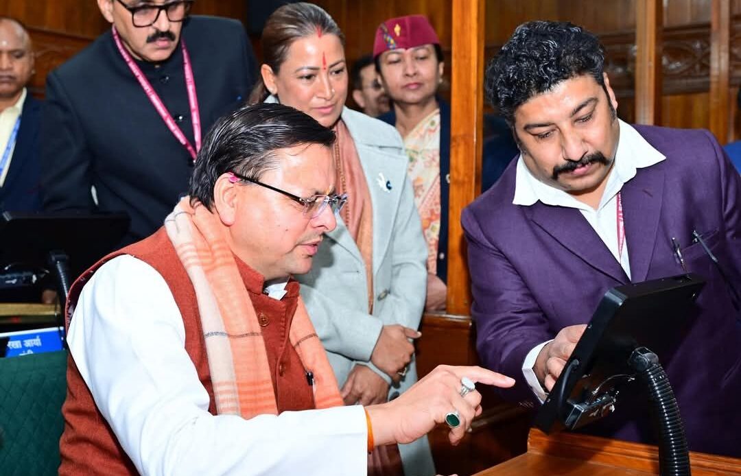 उत्तराखण्ड विधानसभा में ई-विधान प्रणाली का शुभारंभ, कार्यवाही अब होगी डिजिटल और पेपरलेस-Newsnetra 6 fb img 17398835403026879807800185160191