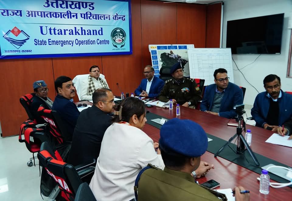 हिमस्खलन प्रभावित माणा गांव: मुख्यमंत्री धामी ने रेस्क्यू अभियान की प्रगति जानी-Newsnetra 4 fb img 17407480087581723349518298855381