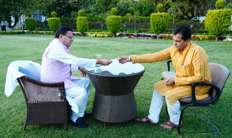 863a8b35 8b76 4d72 9d68 5beac3f56444