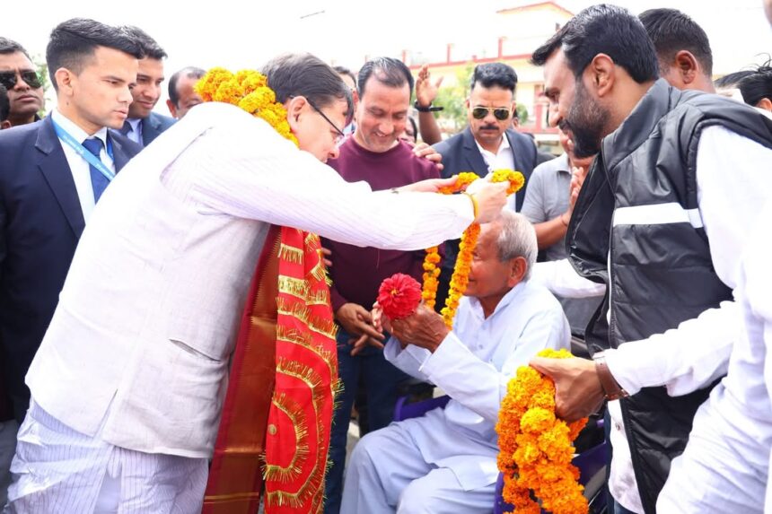 बनबसा में मुख्यमंत्री पुष्कर सिंह धामी का भव्य स्वागत, जनता का आभार व्यक्त-Newsnetra 3 FB IMG 1742049888503