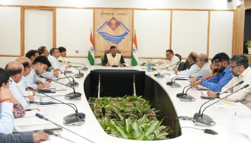 नाबार्ड समीक्षा बैठक: वित्तीय प्रगति एवं अधोसंरचना विकास पर जोर-Newsnetra<br> 3 FB IMG 1743193210899