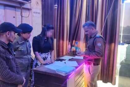 स्पा सेंटरों पर देहरादून पुलिस का छापा, 147 स्पा सेंटरों की जांच, 25 पर कार्रवाई-Newsnetra