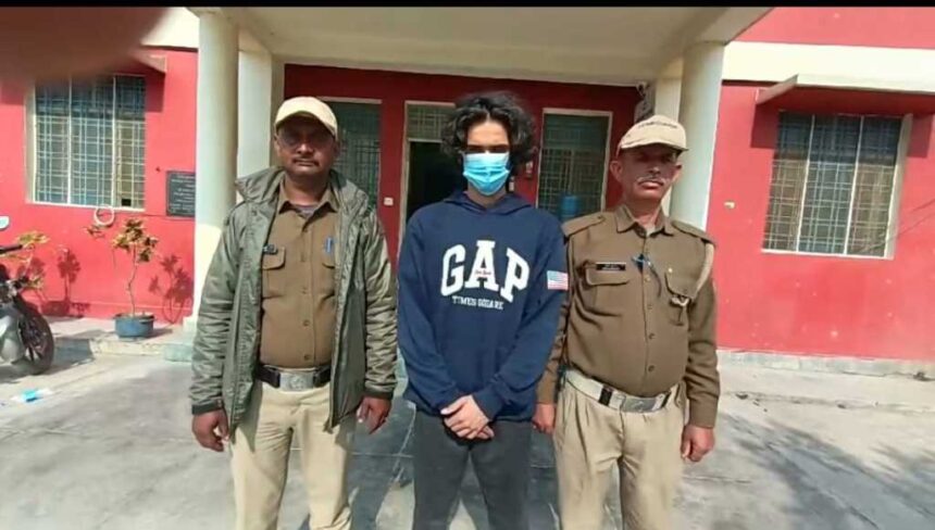दुष्कर्म और मारपीट का आरोपी राजस्थान से गिरफ्तार, दून पुलिस की बड़ी कार्रवाई-Newsnetra<br> 3 IMG 20250308 WA0127