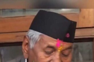 होली के रंग में नरेंद्र सिंह नेगी का नया गीत, मंत्री प्रेम अग्रवाल पर कसा तंज-Newsnetra <br> 2 Screenshot 20250314 160639 WhatsApp