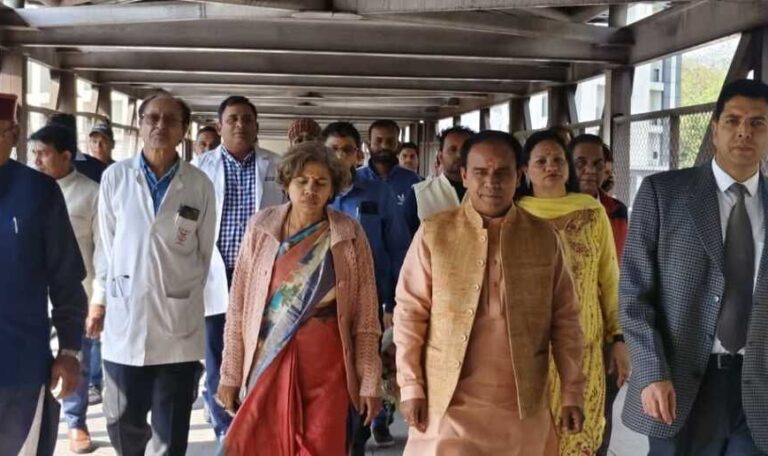 दून मेडिकल कॉलेज में चिकित्सा सुविधाओं का विस्तार: मरीजों को मिलेगी बेहतर स्वास्थ्य सेवा-Newsnetra<br> 7 img 20250315 wa00538570050223719586734