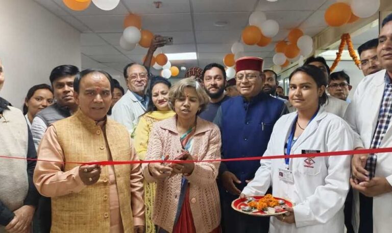 दून मेडिकल कॉलेज में चिकित्सा सुविधाओं का विस्तार: मरीजों को मिलेगी बेहतर स्वास्थ्य सेवा-Newsnetra<br> 6 img 20250315 wa00566992141271201352719