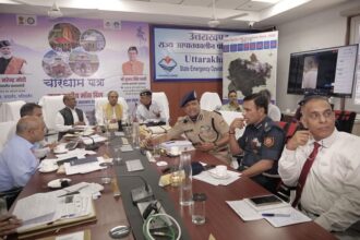 चार धाम यात्रा सुरक्षा: NDMA और USDMA की संयुक्त मॉक ड्रिल से व्यवस्थाओं की समीक्षा-Newsnetra 8 FB IMG 1745513637865