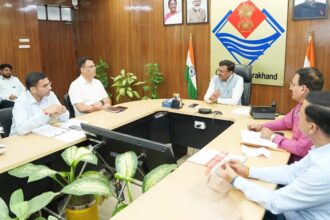 देहरादून यातायात व्यवस्था सुधार हेतु मुख्य सचिव की उच्चस्तरीय बैठक-Newsnetra 12 FB IMG 1745856136738