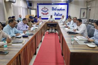 चारधाम यात्रा 2025: यात्रा मार्गों पर सुरक्षा के लिए पुलिस बल की विशेष तैनाती के निर्देश-Newsnetra 2 IMG 20250420 WA0115