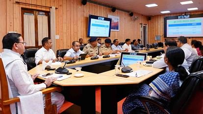 वक्फ बोर्ड को मिलीं 90 नई संपत्तियां, राजस्व रिकॉर्ड में अब तक नहीं हुईं दर्ज-Newsnetra 3 cm dhami uttarakhand meeting 584f8598223b3e5714c61099ca7deb25 36