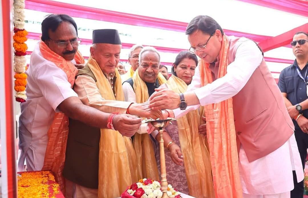 सेवा, समर्पण और संस्कृति का संगम: हरिद्वार में महाराजा अग्रसेन आश्रम ट्रस्ट के स्वर्ण जयंती समारोह का शुभारंभ-Newsnetra 4 fb img 17445605205398514123052392407398