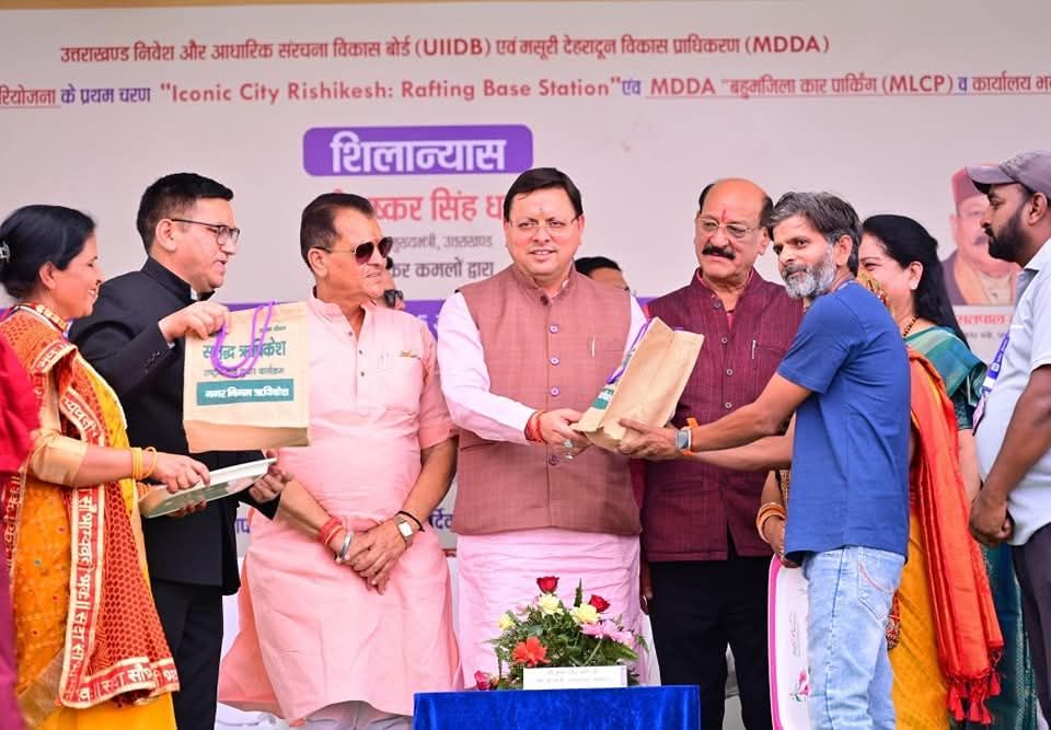 मुख्यमंत्री धामी ने ऋषिकेश गंगा कॉरिडोर परियोजना के पहले चरण का शिलान्यास किया-Newsnetra 8 fb img 174558188636961886272184450324
