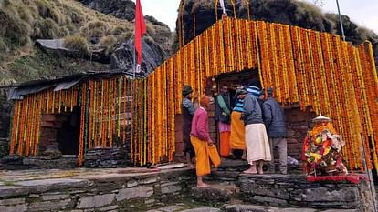 Uttarakhand News: रुद्रनाथ यात्रा पर हर दिन 140 श्रद्धालु ही जाएंगे, दो बजे तक समय निर्धारित, पढ़ें पूरी जानकारी-Newsnetra 18 ratharanatha mathara 8ab690b88e4f575e28879ccc059a115c 1