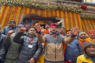 श्री केदारनाथ धाम में आपरेशन सिंदूर के उपलक्ष्य तथा भारतीय सेना के लिए विशेष पूजा रूद्राभिषेक-Newsnetra 10 IMG 20250509 WA0074