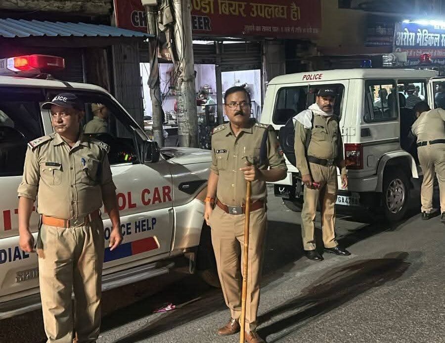 नैनीताल पुलिस अलर्ट मोड में, चप्पे-चप्पे पर कड़ी निगरानी-Newsnetra 8 fb img 17468034160618639101962875471522