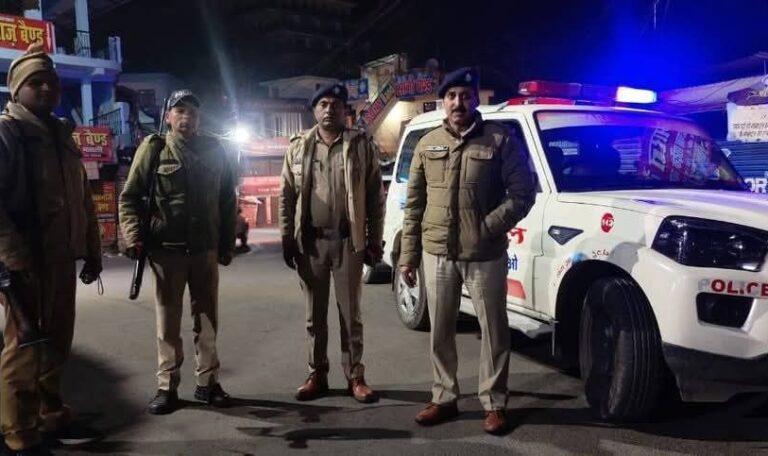 नैनीताल पुलिस अलर्ट मोड में, चप्पे-चप्पे पर कड़ी निगरानी-Newsnetra 6 fb img 1746803419303321048681109968328