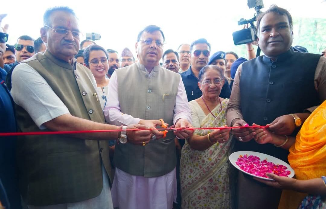 मुख्यमंत्री धामी ने हरबंश कपूर मेमोरियल कम्युनिटी हॉल का किया लोकार्पण, देहरादून के चहुंमुखी विकास की योजनाओं का किया उल्लेख-Newsnetra 5 fb img 17469657871305451211192542509433