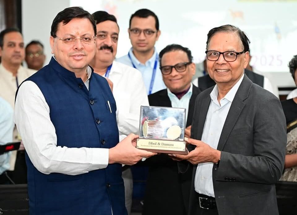 मुख्यमंत्री धामी द्वारा 16वें वित्त आयोग के साथ बैठक में राज्य की वित्तीय आवश्यकताओं पर रखा गया पक्ष-Newsnetra 4 fb img 17476559810901849895533323007447