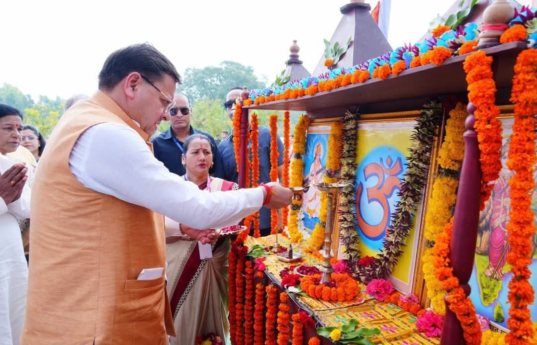मुख्यमंत्री धामी ने सरस्वती विद्या मंदिर मांडूवाला में छात्रावास निर्माण का किया शिलान्यास-Newsnetra 4 fb img 17477551442794236425799356047054