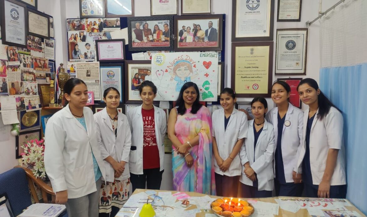 अंतर्राष्ट्रीय नर्स दिवस: नर्सों के त्याग और समर्पण के लिए मानवजाति को नर्सों का सदा आभारी रहना चाहिए: डॉ. सुजाता संजय-Newsnetra 6 img 20250512 wa00031102879706706258968