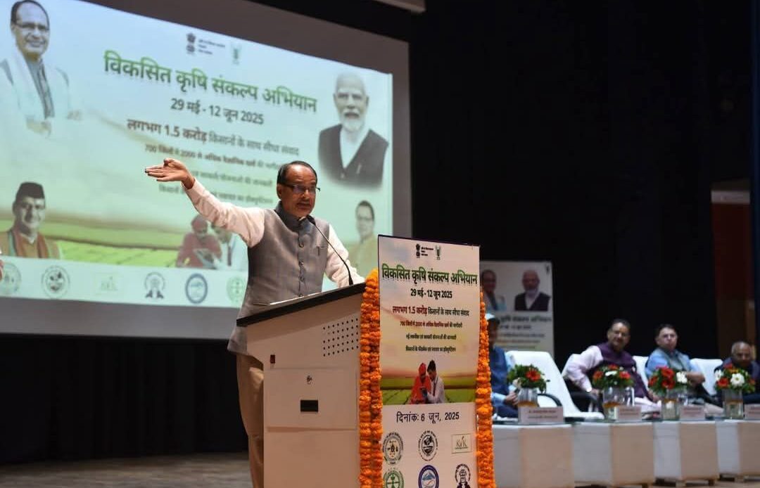 उत्तराखण्ड में ‘विकसित कृषि संकल्प अभियान’ का आगाज़, केंद्रीय कृषि मंत्री ने की किसानों से सीधी बातचीत-Newsnetra 4 fb img 17492245227917139535210151406133