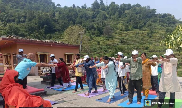 योग, जल और संस्कृति: त्युंग गांव में जागरूकता की अनूठी पहल, ग्राम त्युंग में विशेष संगोष्ठी और योगाभ्यास शिविर का आयोजन किया गया-Newsnetra 4 fb img 17493941416714944841031779961154