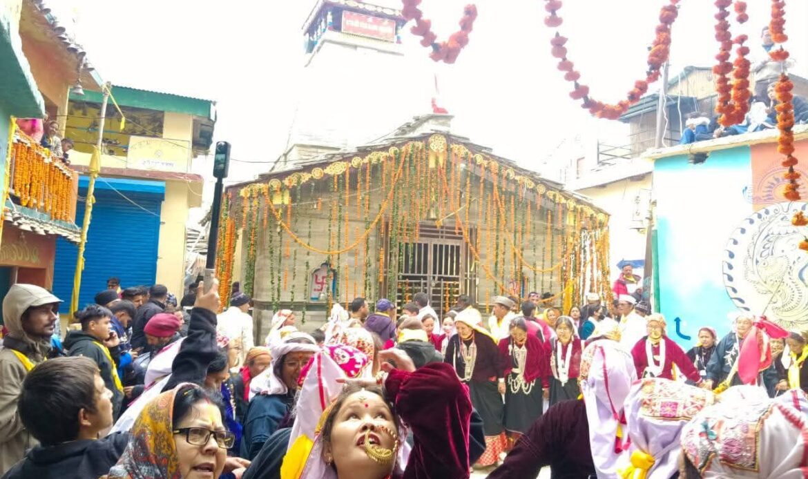 घंटाकर्ण महावीर मंदिर के कपाट खुले, शुरू हुई तीन दिवसीय जैठ पूजा-Newsnetra 4 fb img 17500126672982233806437301399245