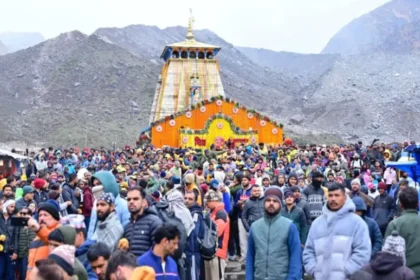 केदारनाथ यात्रा में ड्रग्स के साथ महाराष्ट्र का यात्री गिरफ्तार, नारकोटिक्स की बड़ी कार्रवाई-Newsnetra 4 04 07 2025 kedarnath dham door open 23975524