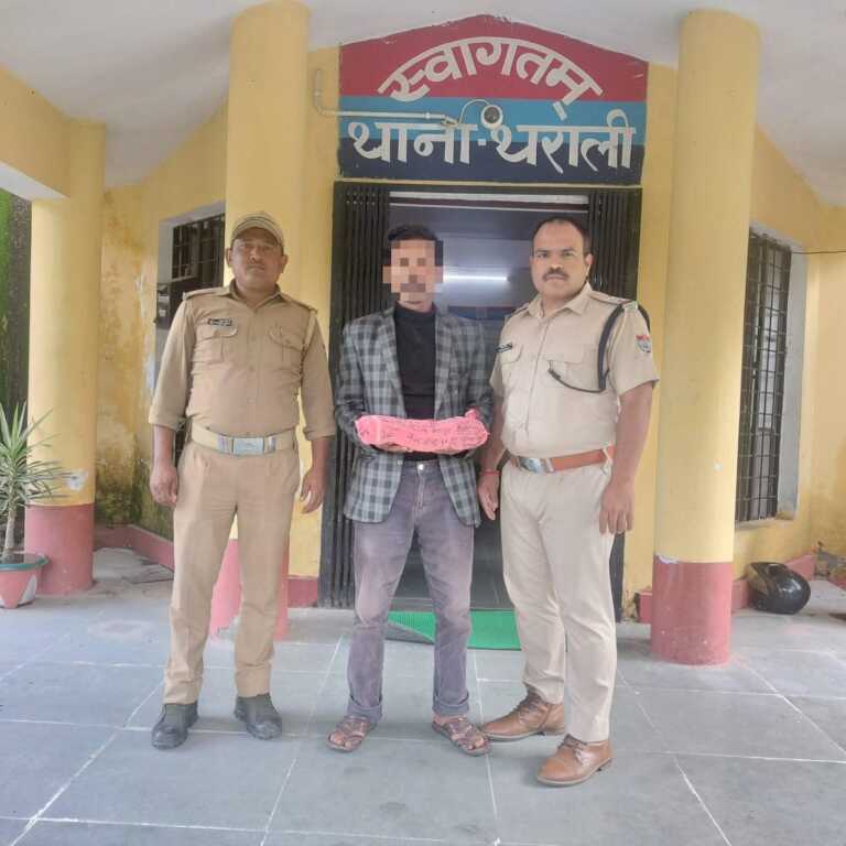 थराली पुलिस की बड़ी कार्रवाई: अंतरराष्ट्रीय तस्कर गिरफ्तार, 500 ग्राम कीड़ा जड़ी (यारसागंबू) बरामद-Newsnetra 3 FB IMG 1751342474870