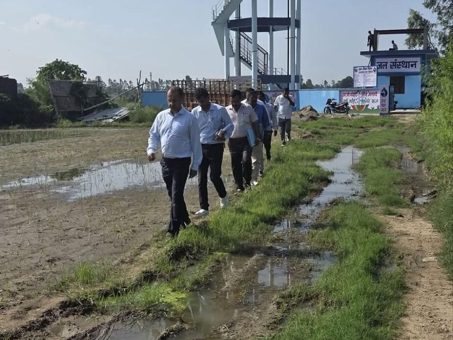 सचिव पेयजल शैलेश बगौली ने ऊधमसिंह नगर में पेयजल योजनाओं, FHTC कनेक्शनों और फीकल स्लज ट्रीटमेंट प्लांट का किया निरीक्षण-Newsnetra 4 fb img 17530232691293915827801872182534
