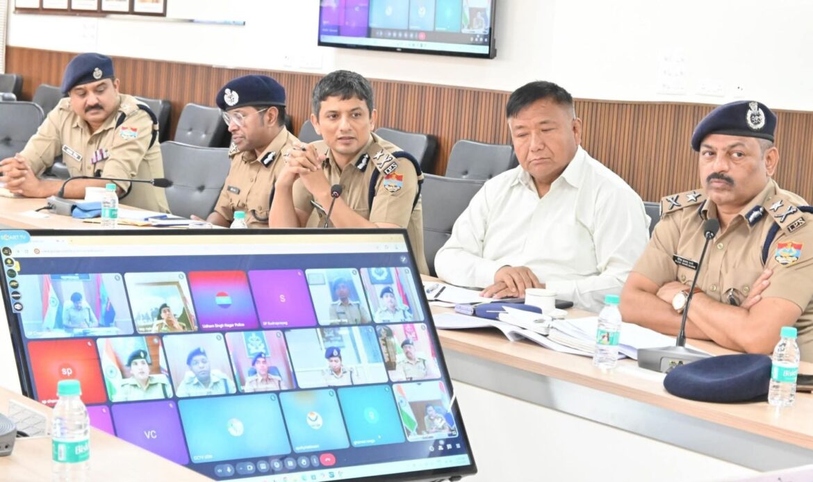 डीजीपी ने की त्रिस्तरीय पंचायत सामान्य निर्वाचन-2025 के प्रथम चरण हेतु सुरक्षा तैयारियों की समीक्षा-Newsnetra 5 fb img 17531887153718182163763049445277