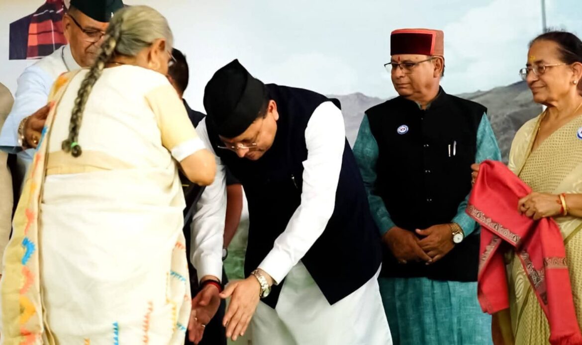 कारगिल विजय दिवस पर मुख्यमंत्री ने शहीदों को दी श्रद्धांजलि, पूर्व सैनिकों के कल्याण हेतु की अहम घोषणाएं-Newsnetra 13 fb img 175352885541142723280684816803