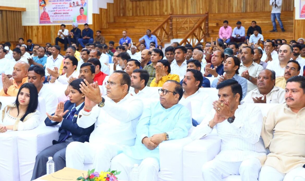 UCC से खत्म होगा भेदभाव, हर नागरिक को मिलेगा समान अधिकार: सीएम का बड़ा बयान-Newsnetra 5 fb img 17537147041277749329455892143568