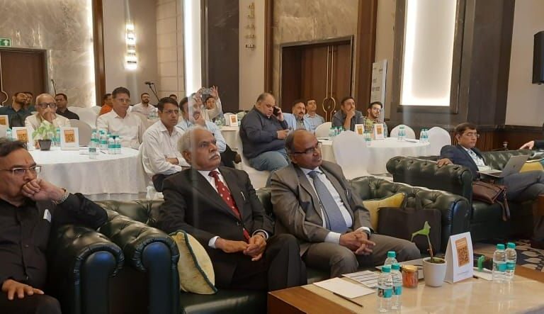 देहरादून में हिप रिप्लेसमेंट पर राष्ट्रीय संगोष्ठी, पद्मश्री डॉ. संजय ने बताया कैसे आधुनिक इम्प्लांट और तकनीकों से मरीजों को मिल रही जीवनभर राहत-Newsnetra 7 img 20250707 wa00064450744168804541074