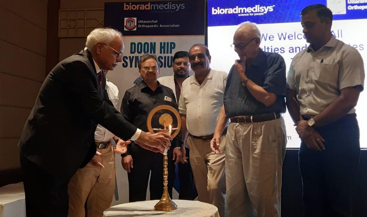 देहरादून में हिप रिप्लेसमेंट पर राष्ट्रीय संगोष्ठी, पद्मश्री डॉ. संजय ने बताया कैसे आधुनिक इम्प्लांट और तकनीकों से मरीजों को मिल रही जीवनभर राहत-Newsnetra 4 img 20250707 wa00078841722849236816434