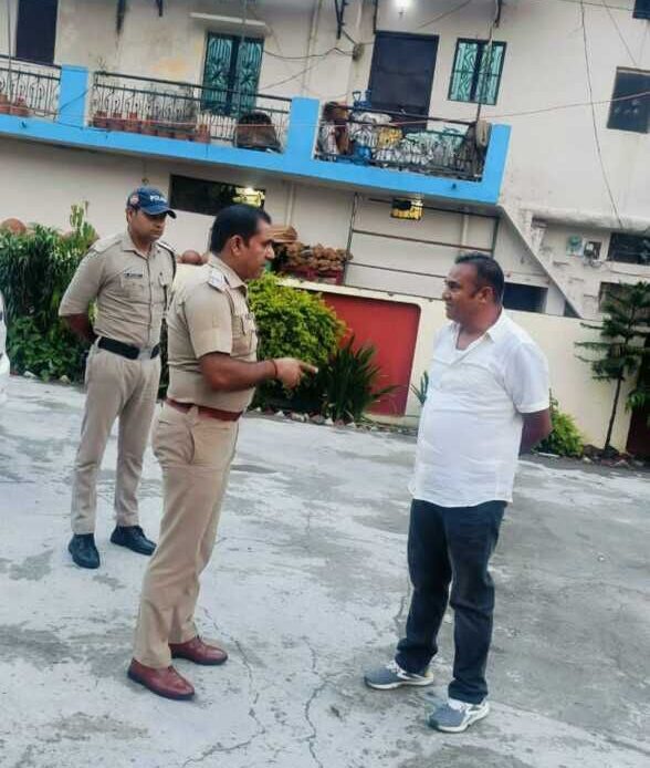 "ड्रग्स फ्री देवभूमि 2025" के संकल्प को धार, दून पुलिस की नशा तस्करों पर सख्त निगरानी-Newsnetra 8 img 20250716 wa00726514784892352339191
