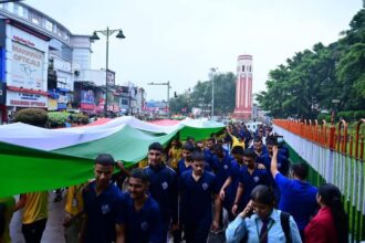 हर घर तिरंगा अभियान से गूंजा देहरादून, सीएम धामी बोले—अमृत काल में देशभक्ति का अद्भुत संदेश दे रही हैं तिरंगा यात्राएं-Newsnetra 2 FB IMG 1755102895881