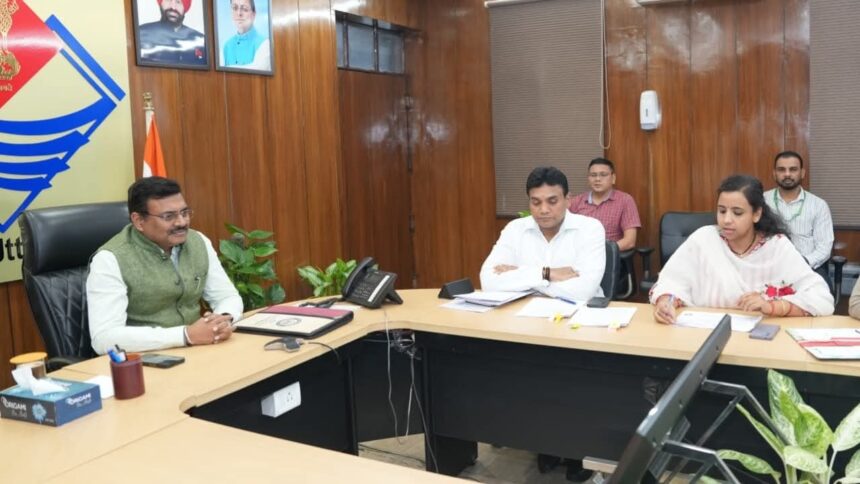 मुख्य सचिव आनंद बर्द्धन की अध्यक्षता में जन्म-मृत्यु पंजीकरण पर राज्य स्तरीय बैठक-Newsnetra 3 FB IMG 1756481312639