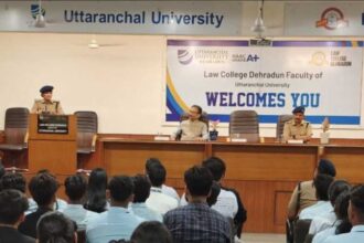 थाना प्रेमनगर पुलिस ने उत्तरांचल यूनिवर्सिटी में छात्रों संग गोष्ठी कर दी अनुशासन की हिदायत-Newsnetra<br> 16 IMG 20250828 WA0065