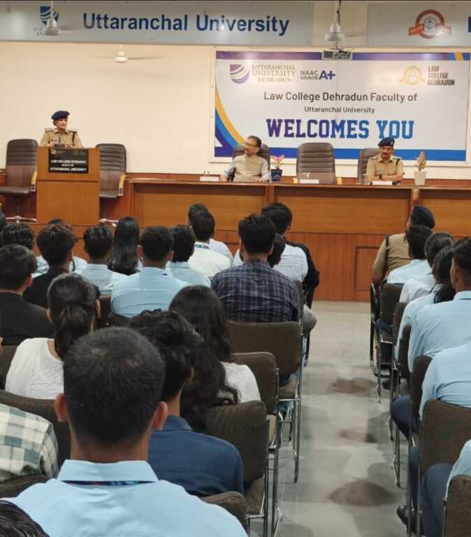 थाना प्रेमनगर पुलिस ने उत्तरांचल यूनिवर्सिटी में छात्रों संग गोष्ठी कर दी अनुशासन की हिदायत-Newsnetra<br> 3 IMG 20250828 WA0065