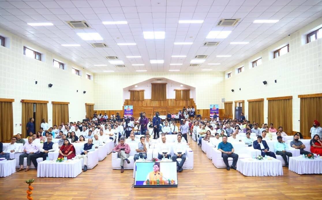 fb img 17550206904101683932626722655071