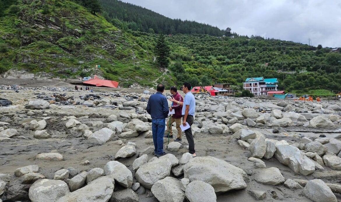 ULMMC, CBRI, GSI और वाडिया संस्थान के वैज्ञानिकों ने धराली में नुकसान का आकलन किया-Newsnetra 4 fb img 17551023770018490811661477965710