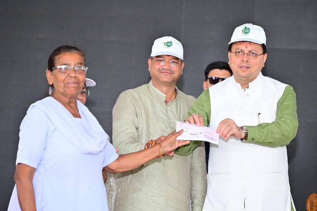 देहरादून को आधुनिक शहर बनाने की दिशा में बड़ा कदम—सीएम धामी ने ₹1,143.71 लाख की विभिन्न विकास योजनाओं का लोकार्पण एवं शिलान्यास किया-Newsnetra 6 fb img 17551032745784820519313310314519
