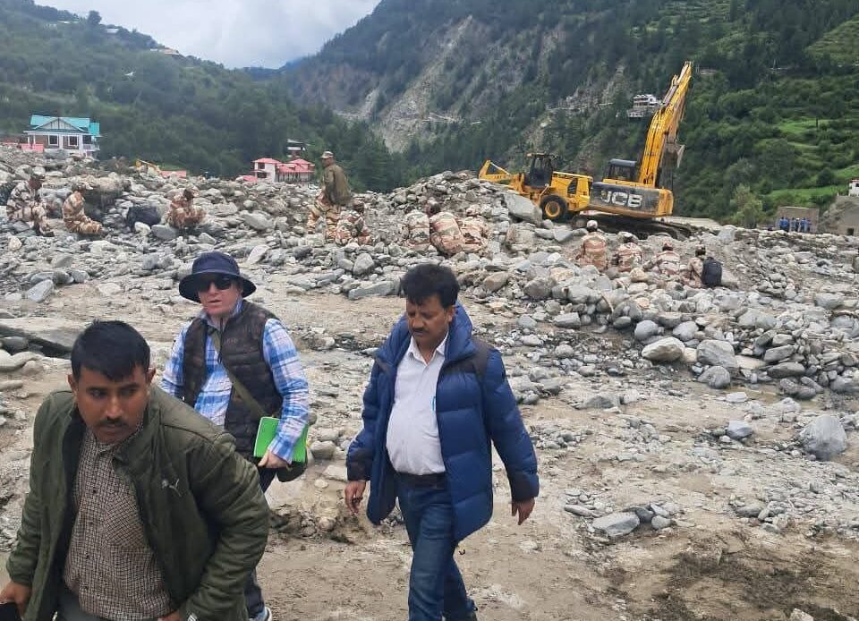 धराली-हर्षिल आपदा: भूवैज्ञानिक दल की आपात योजना से नियंत्रित हुआ झील का जलस्तर-Newsnetra<br> 4 fb img 17552764369177330314323243985445