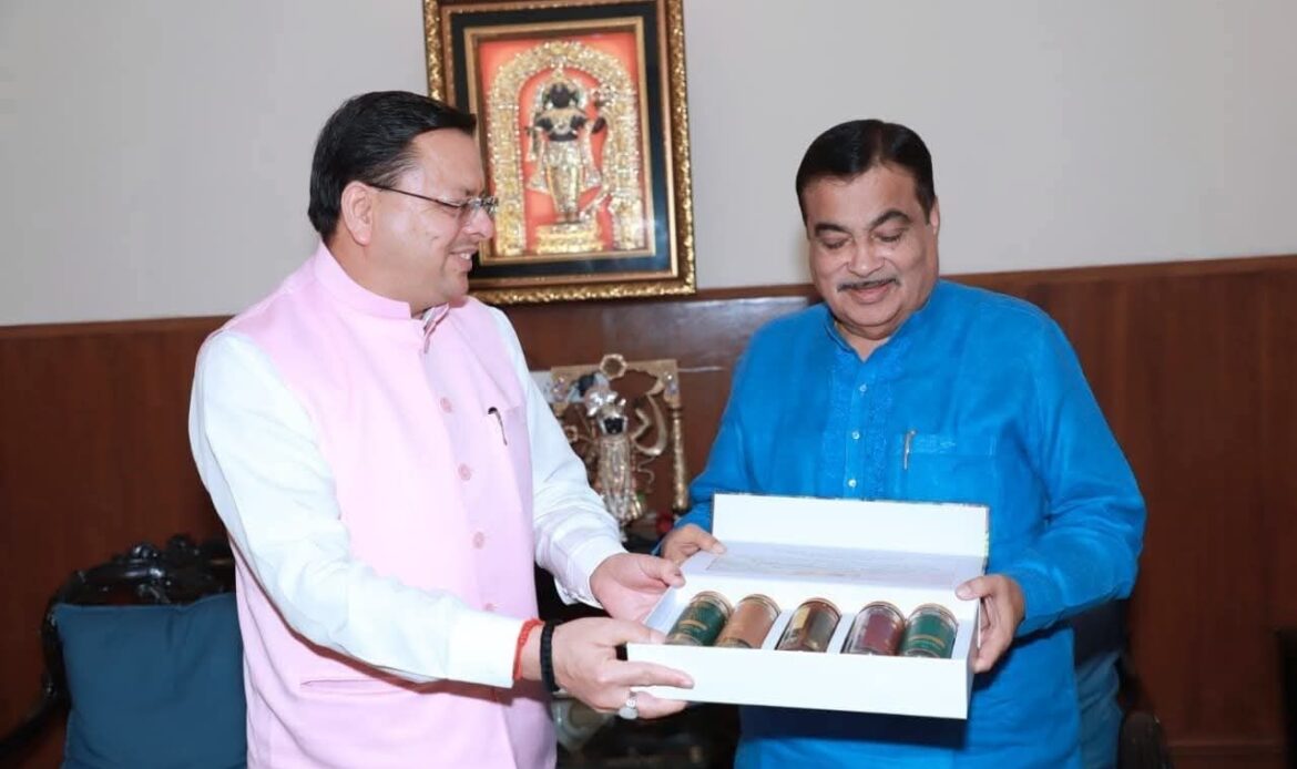 सीएम धामी ने नितिन गडकरी से की मुलाक़ात, आपदा प्रभावित सड़कों और पुलों के पुनर्निर्माण पर चर्चा-Newsnetra 4 fb img 17558719088437242540323190947622