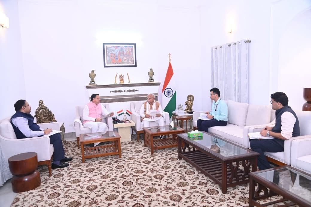 कुंभ 2027 को लेकर मुख्यमंत्री धामी की केंद्रीय मंत्री खट्टर से मुलाकात, आधारभूत ढांचे व आवास योजनाओं पर सहयोग का अनुरोध-Newsnetra 4 fb img 17558748326254737631193131600753