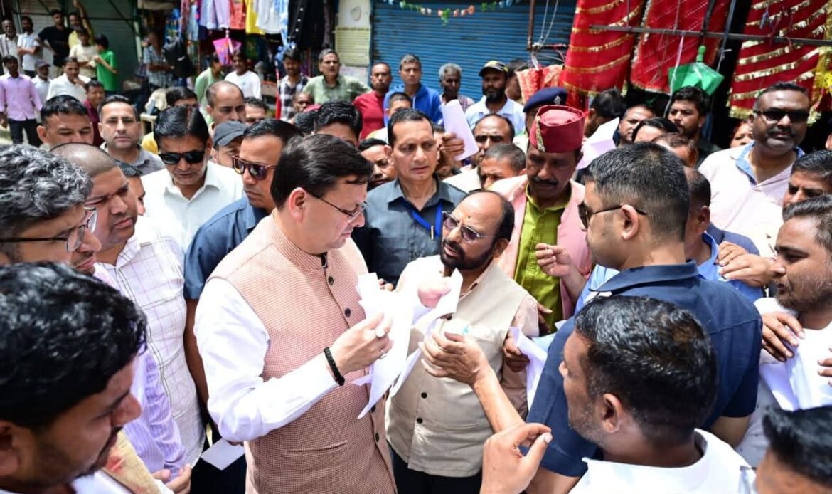 थराली में युद्धस्तर पर राहत-बचाव कार्य, मार्ग खोलने की कार्रवाई तेज, ग्रामीणों की अपील पर CM धामी का भरोसा-Newsnetra 4 fb img 17560502611252356418954751270362