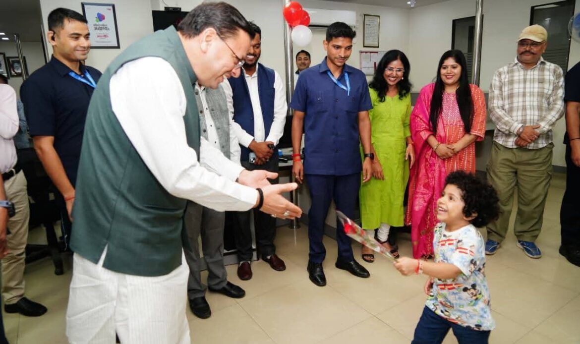 देहरादून में अमर उजाला डिजिटल ऑफिस का शुभारंभ, बोले सीएम धामी – डिजिटल मीडिया लोकतंत्र का सशक्त माध्यम-Newsnetra 4 fb img 17563109896992236550056384815881