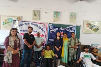 पी. जी. कॉलेज उत्तरकाशी में सफलतापूर्वक आयोजित हुआ रक्तदान शिविर एवं जागरूकता अभियान-Newsnetra 11 IMG 20250924 WA0003