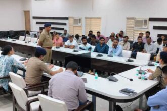 UKSSSC परीक्षा प्रश्नपत्र लीक प्रकरण : एसआईटी ने हरिद्वार में अभ्यर्थियों से किया जनसंवाद, मुख्य आरोपी खालिद के घर से जुटाए साक्ष्य-Newsnetra 6 IMG 20250927 WA0037